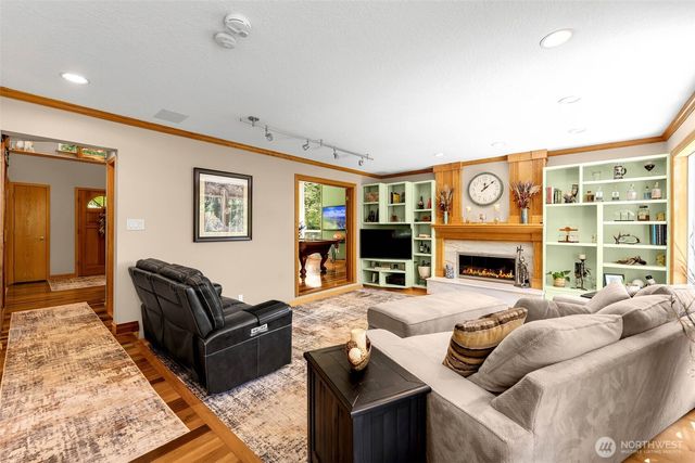 15212 NE Winsor Drive, Brush Prairie, WA 98606