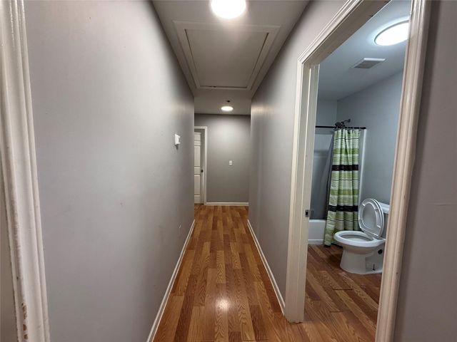 9307 Coffee Street, Houston, TX 77033