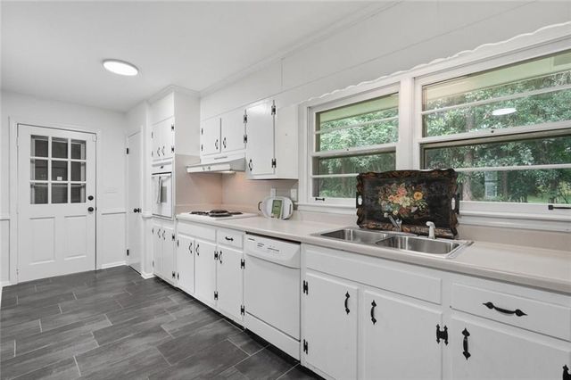 2999 Pine Orchard Drive, Tucker, GA 30084