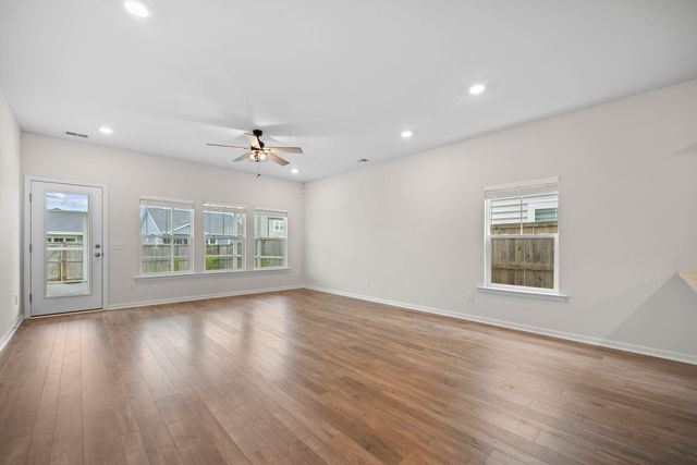 111 Haverhill Street, Summerville, SC 29486