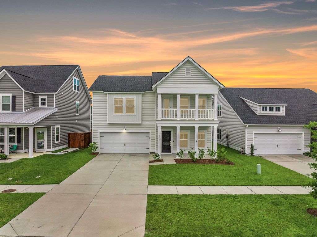 111 Haverhill Street, Summerville, SC 29486