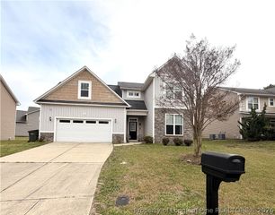 1229 Brickyard Drive, Fayetteville, NC 28306