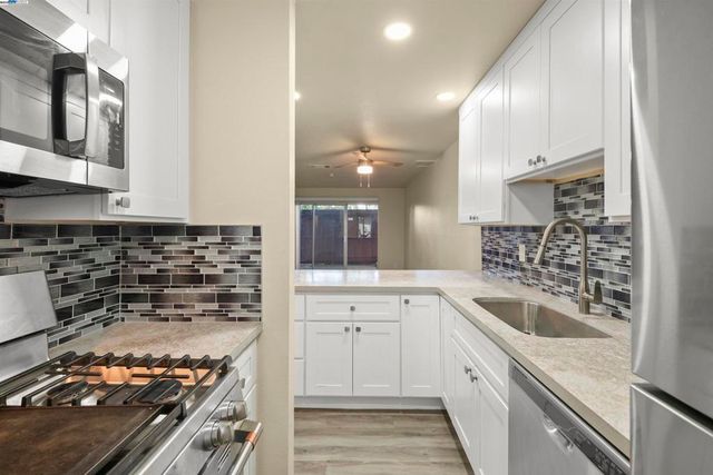 1001 Murrieta Blvd 4, Livermore, CA 94550