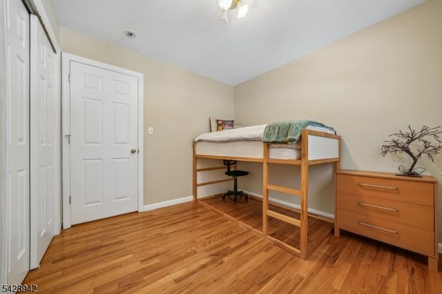 50 Newbrook Ln, Springfield Twp., NJ 07081