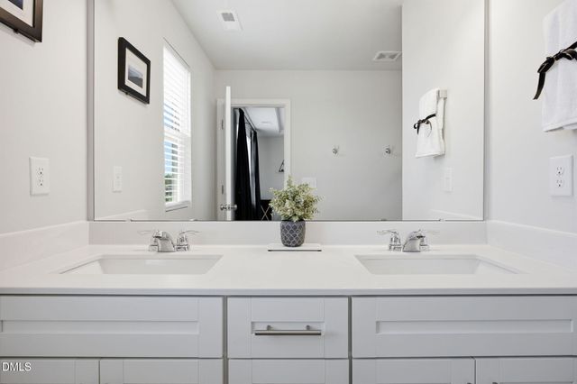 2112 Terrawood, Durham, NC 27703