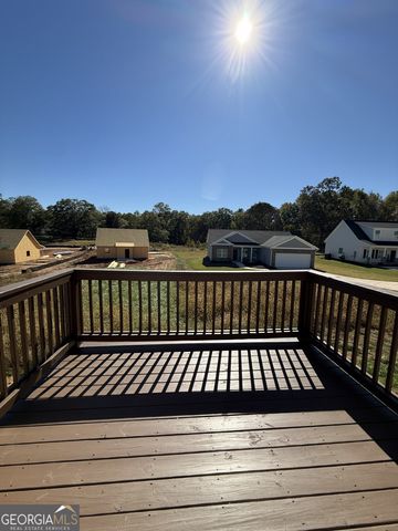 210 Charlotte Circle, Statham, GA 30666
