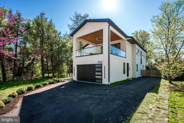 8908 MOHAWK LN, Bethesda, MD 20817