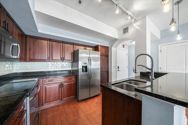 665 Tennessee St Apt 301, Memphis, TN 38103