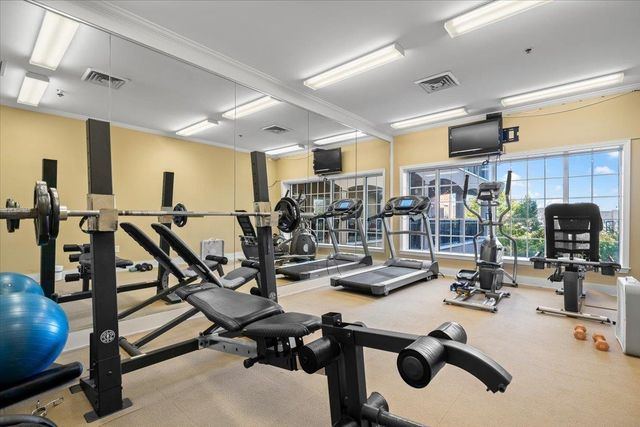 665 Tennessee St Apt 301, Memphis, TN 38103