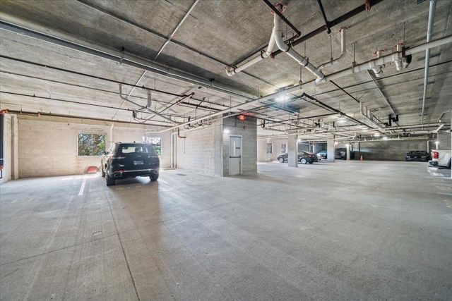 665 Tennessee St Apt 301, Memphis, TN 38103