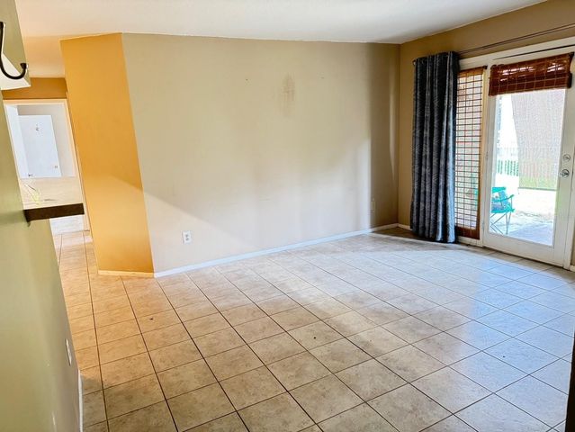249 AFTON SQUARE 112, Altamonte Springs, FL 32714
