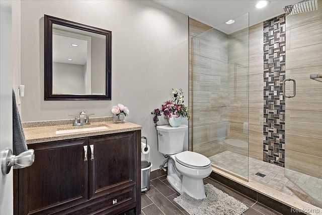 3830 Columbia Drive, Bloomfield Hills, MI 48302