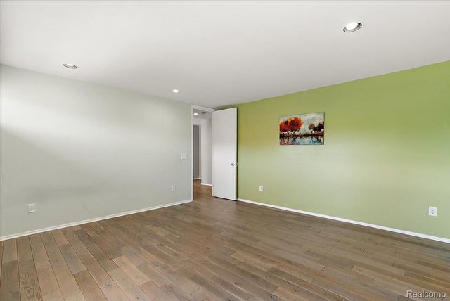 3830 Columbia Drive, Bloomfield Hills, MI 48302