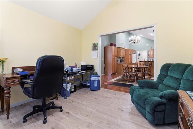 15193 S GREENWOOD Street 2602, Olathe, KS 66062