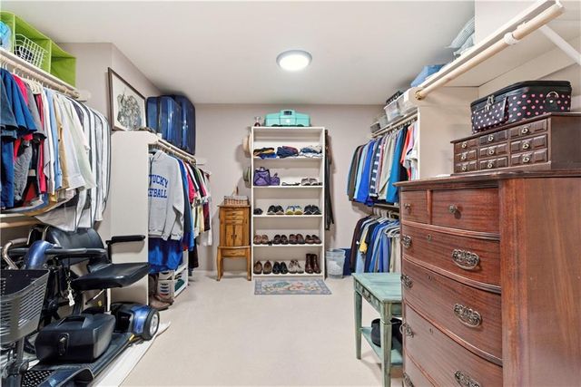 15193 S GREENWOOD Street 2602, Olathe, KS 66062