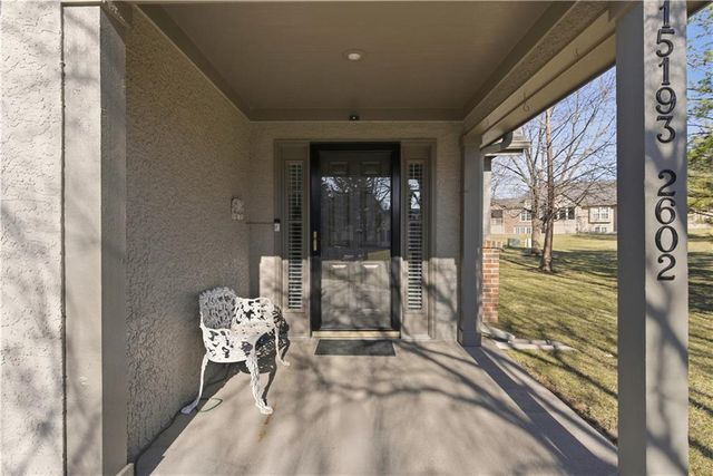 15193 S GREENWOOD Street 2602, Olathe, KS 66062