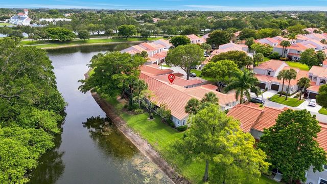 10432 Lake Vista Circle, Boca Raton, FL 33498
