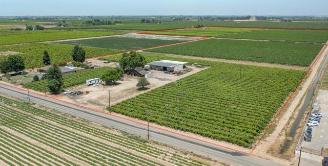11378 E Dinuba, Selma, CA 93662
