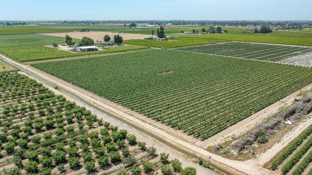 11378 E Dinuba, Selma, CA 93662