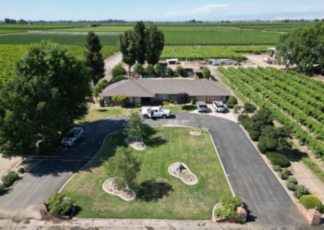 11378 E Dinuba, Selma, CA 93662