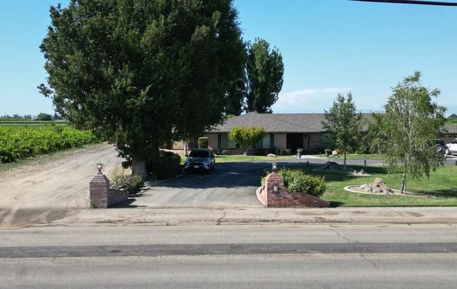 11378 E Dinuba, Selma, CA 93662
