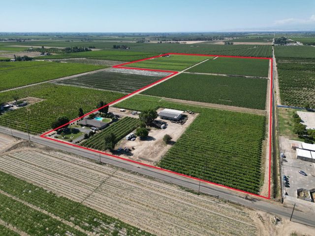 11378 E Dinuba, Selma, CA 93662