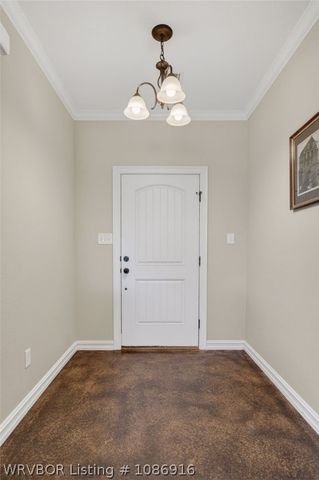 1620 N River Road, Lavaca, AR 72941