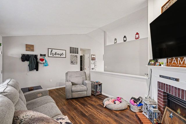 8780 Sentry Drive, Florence, KY 41042