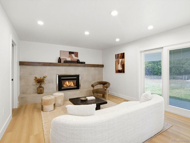 10627 W Chautauga Mtn, Littleton, CO 80127