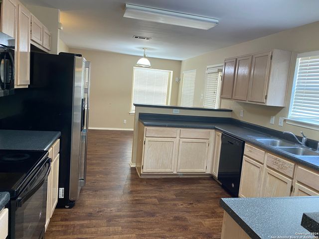 10635 Cat Mountain, San Antonio, TX 78251