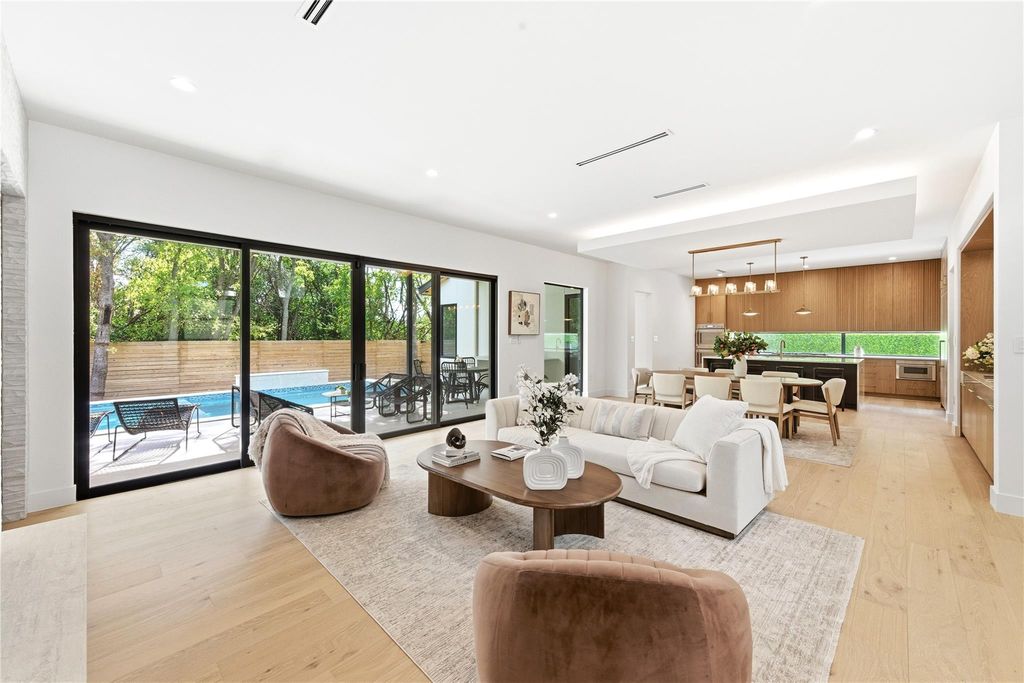 1503 Barn Swallow DR, Austin, TX 78746