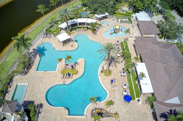 1530 Canary Island Drive, Weston, FL 33327