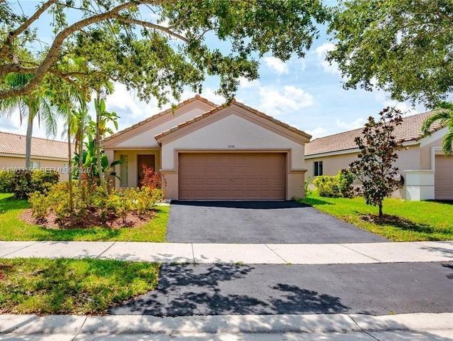 1530 Canary Island Drive, Weston, FL 33327