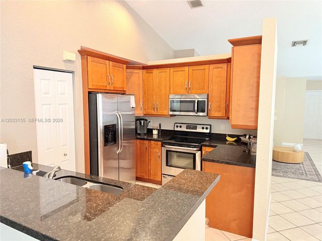 1530 Canary Island Drive, Weston, FL 33327