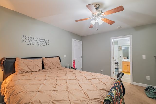 61 Brookfield Cir, Winchester, TN 37398