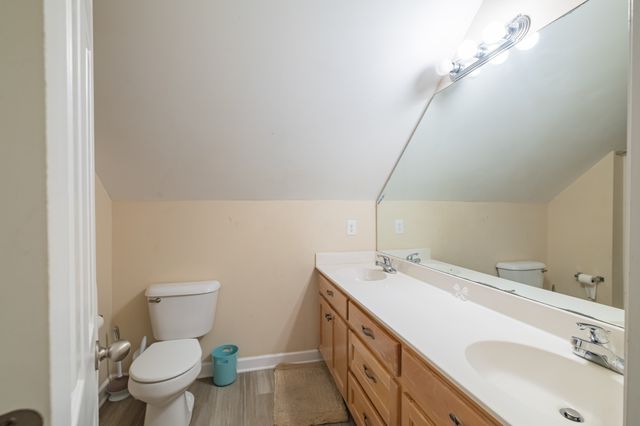 61 Brookfield Cir, Winchester, TN 37398