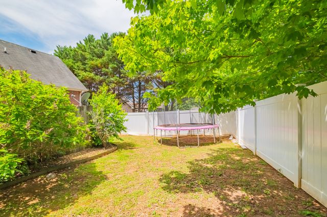 61 Brookfield Cir, Winchester, TN 37398