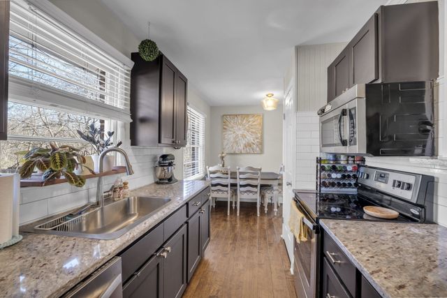 326 Walton Ln, Madison, TN 37115