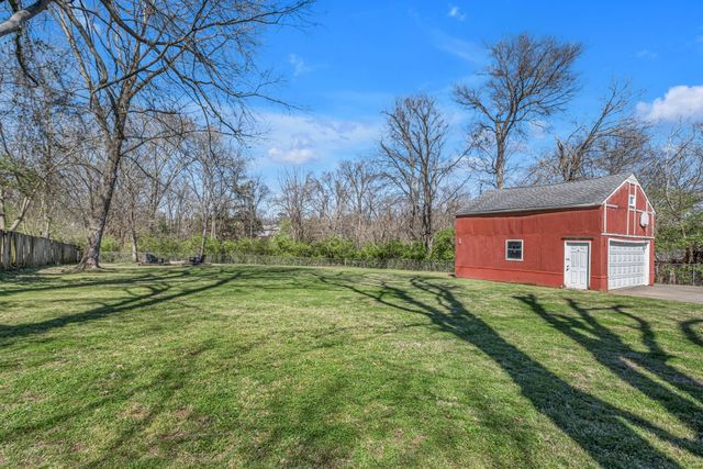 326 Walton Ln, Madison, TN 37115