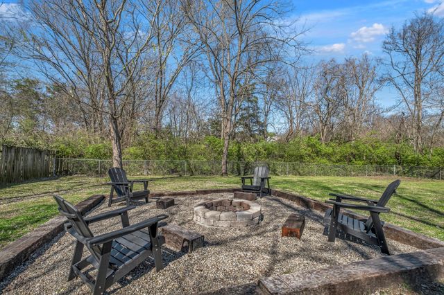 326 Walton Ln, Madison, TN 37115