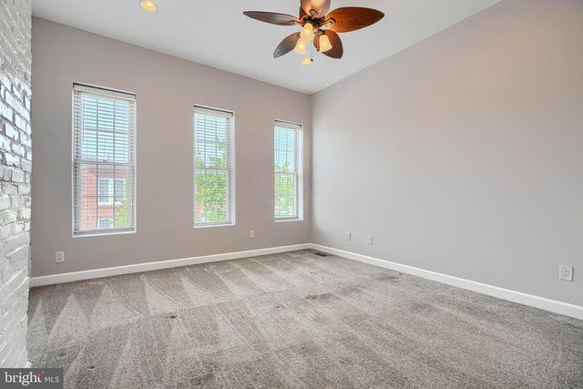 135 W OSTEND ST, Baltimore, MD 21230