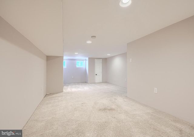 135 W OSTEND ST, Baltimore, MD 21230