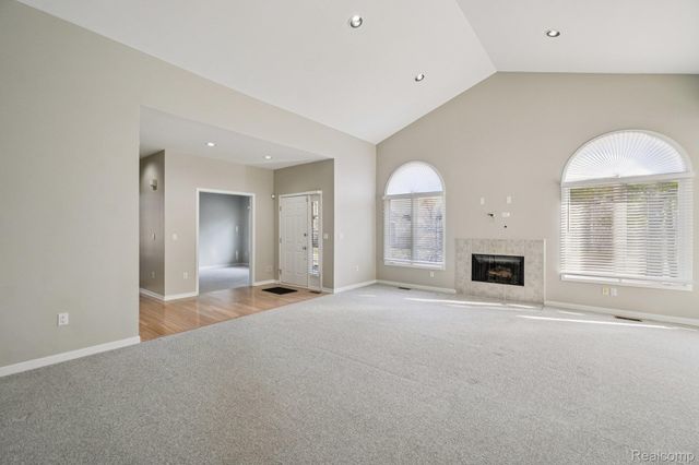 7366 Crackling Creek Circle 1, West Bloomfield Charter Township, MI 48322