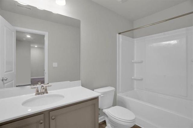 1506 Ashbrooke Trace Drive, Stone Mountain, GA 30083