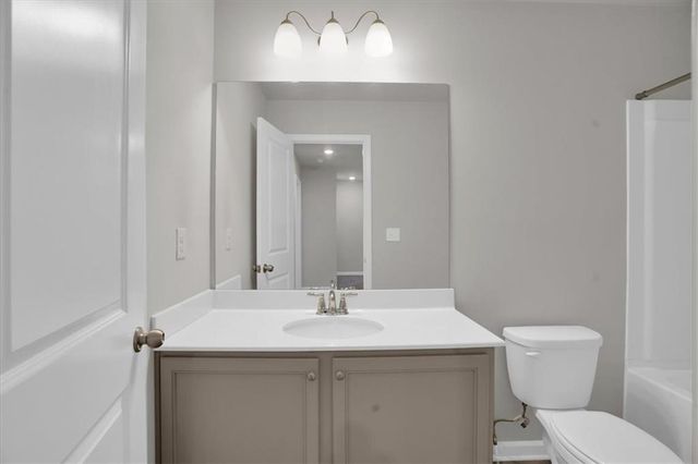 1506 Ashbrooke Trace Drive, Stone Mountain, GA 30083