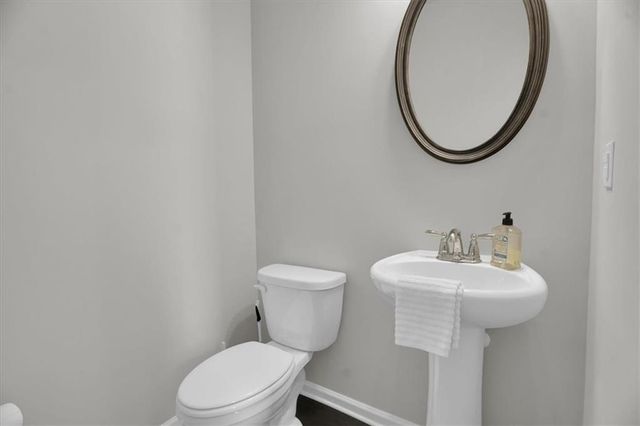 1506 Ashbrooke Trace Drive, Stone Mountain, GA 30083