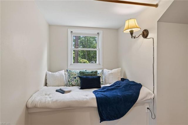 3375 Lynnwood DR, Virginia Beach, VA 23452