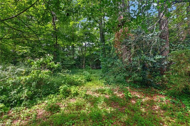 3375 Lynnwood DR, Virginia Beach, VA 23452