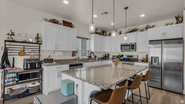 1373 E WHITE LN, St. George, UT 84790