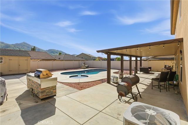 20583 Spring, Riverside, CA 92507